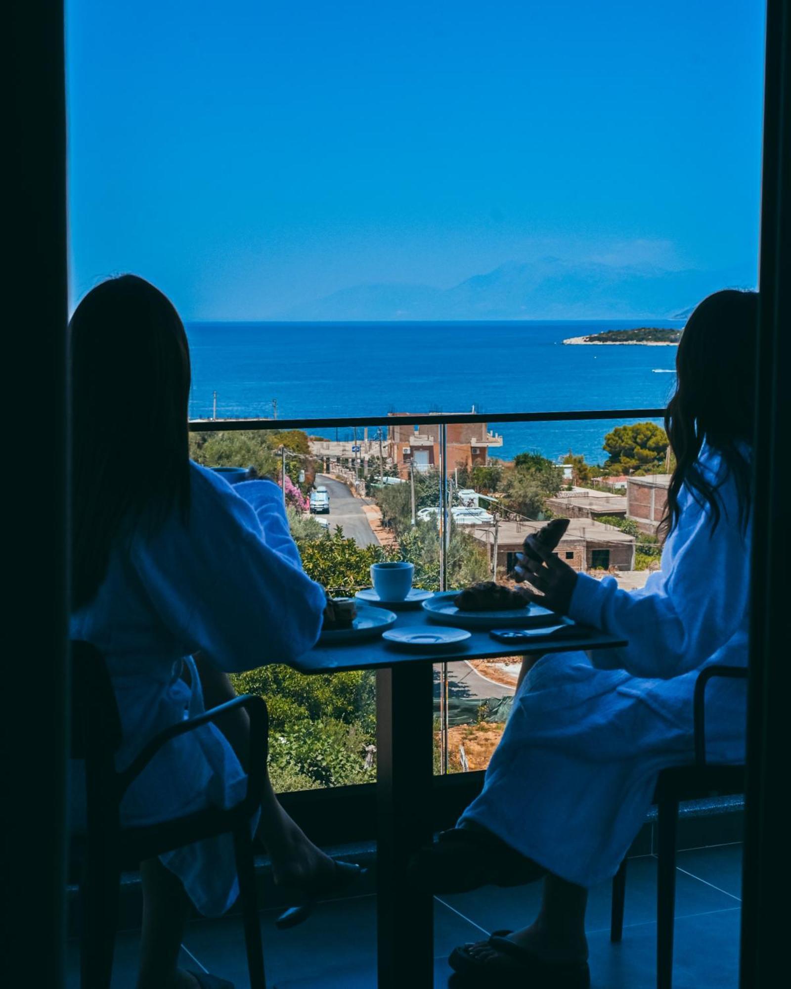 Monun Hotel Ksamil Kültér fotó