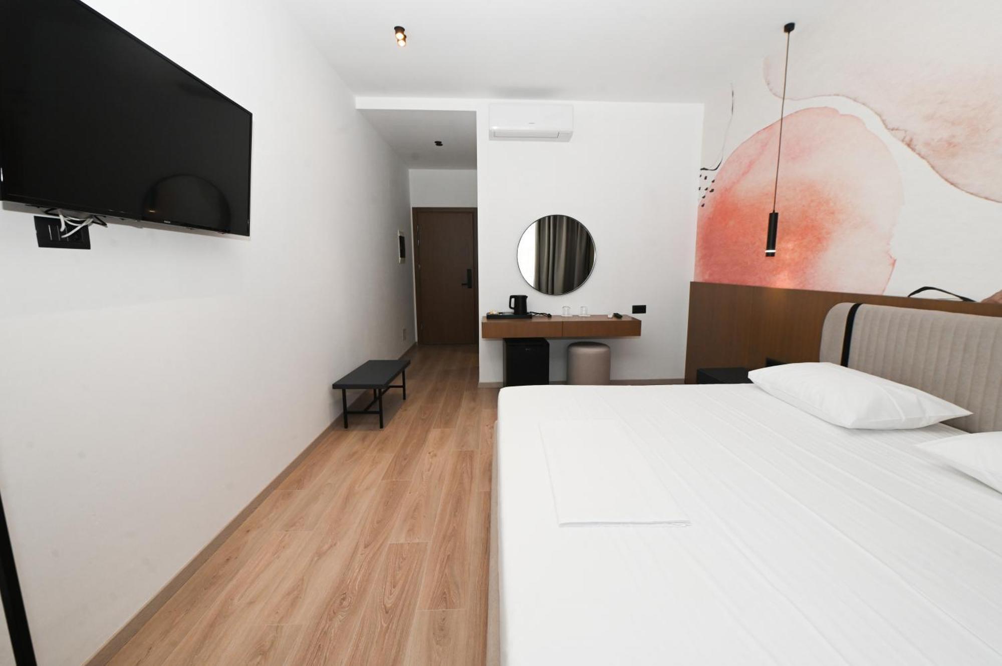 Monun Hotel Ksamil Kültér fotó