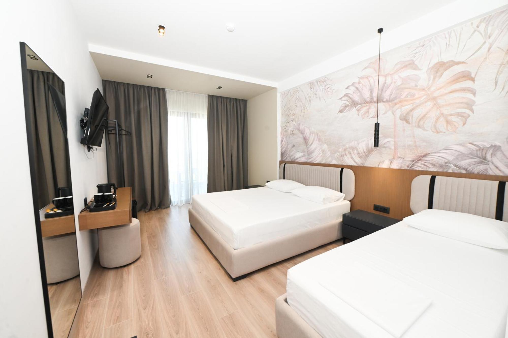 Monun Hotel Ksamil Kültér fotó