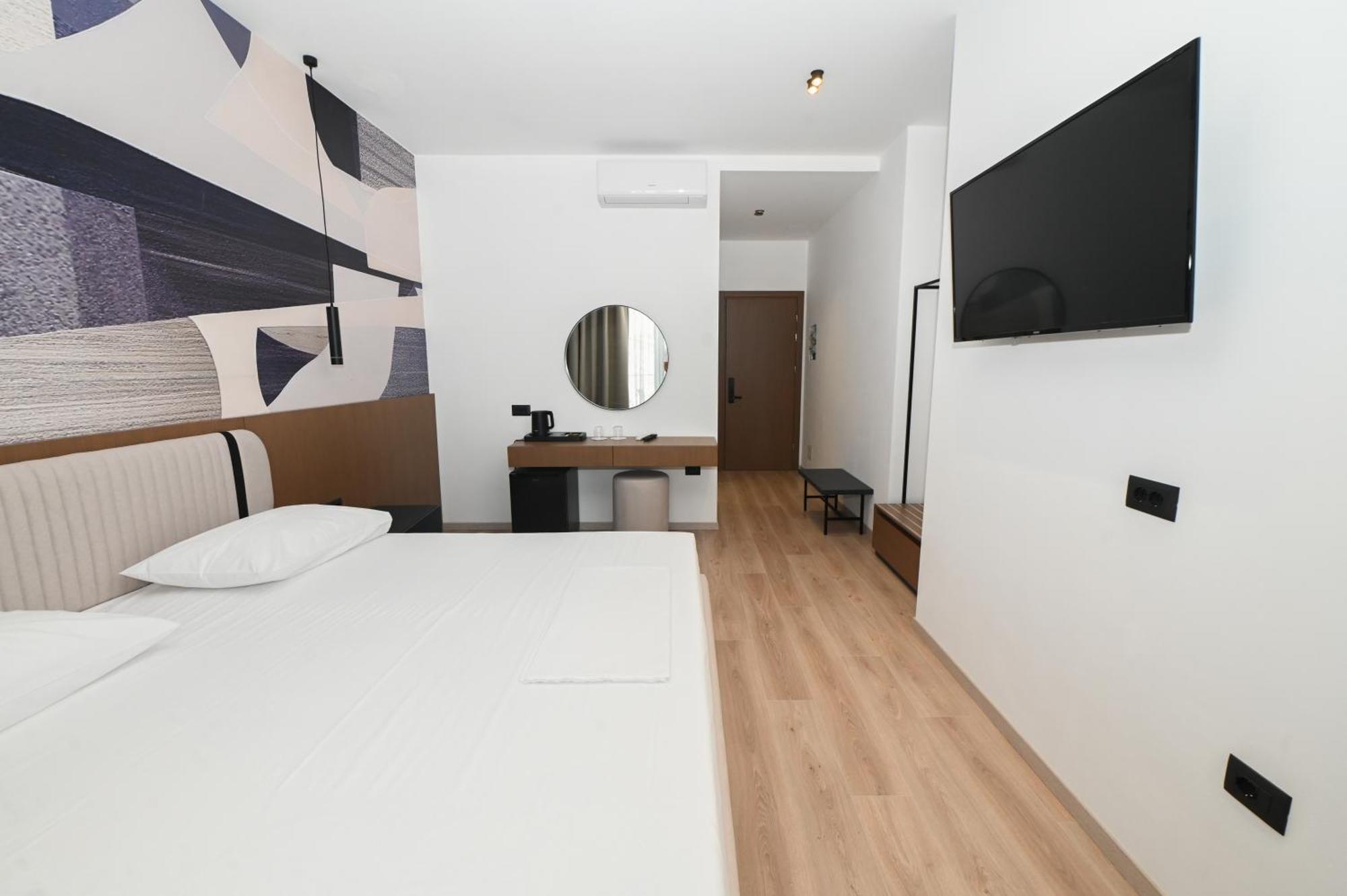 Monun Hotel Ksamil Kültér fotó